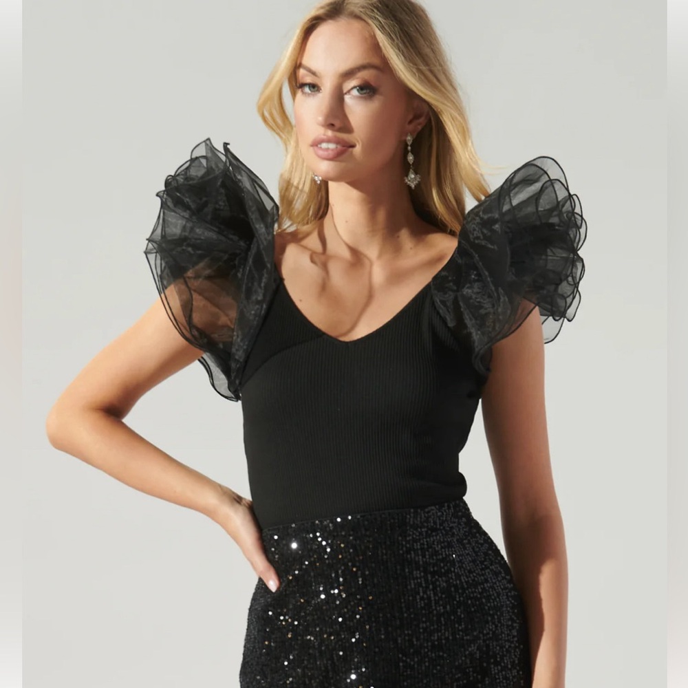 Lennon Ribbed Knit Puff Sleeve Top